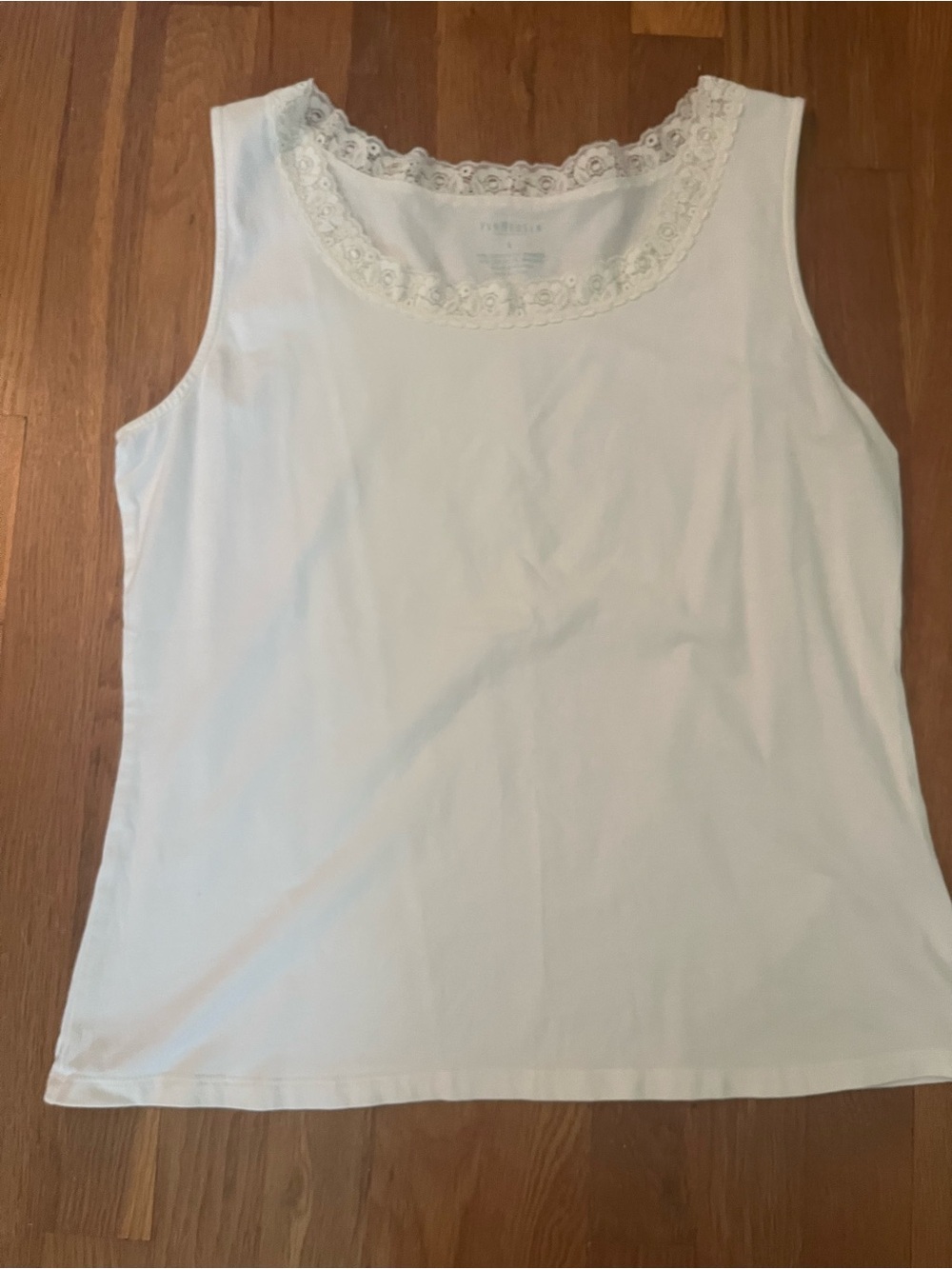 Lace-Trim Sleeveless Tank Top - Cream